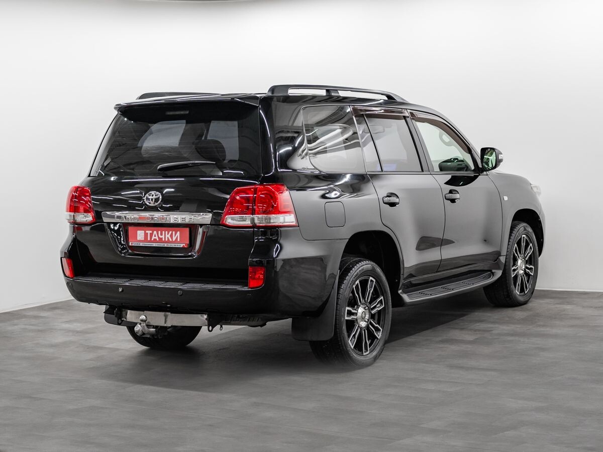 Toyota Land Cruiser 2008 - фото автомобиля