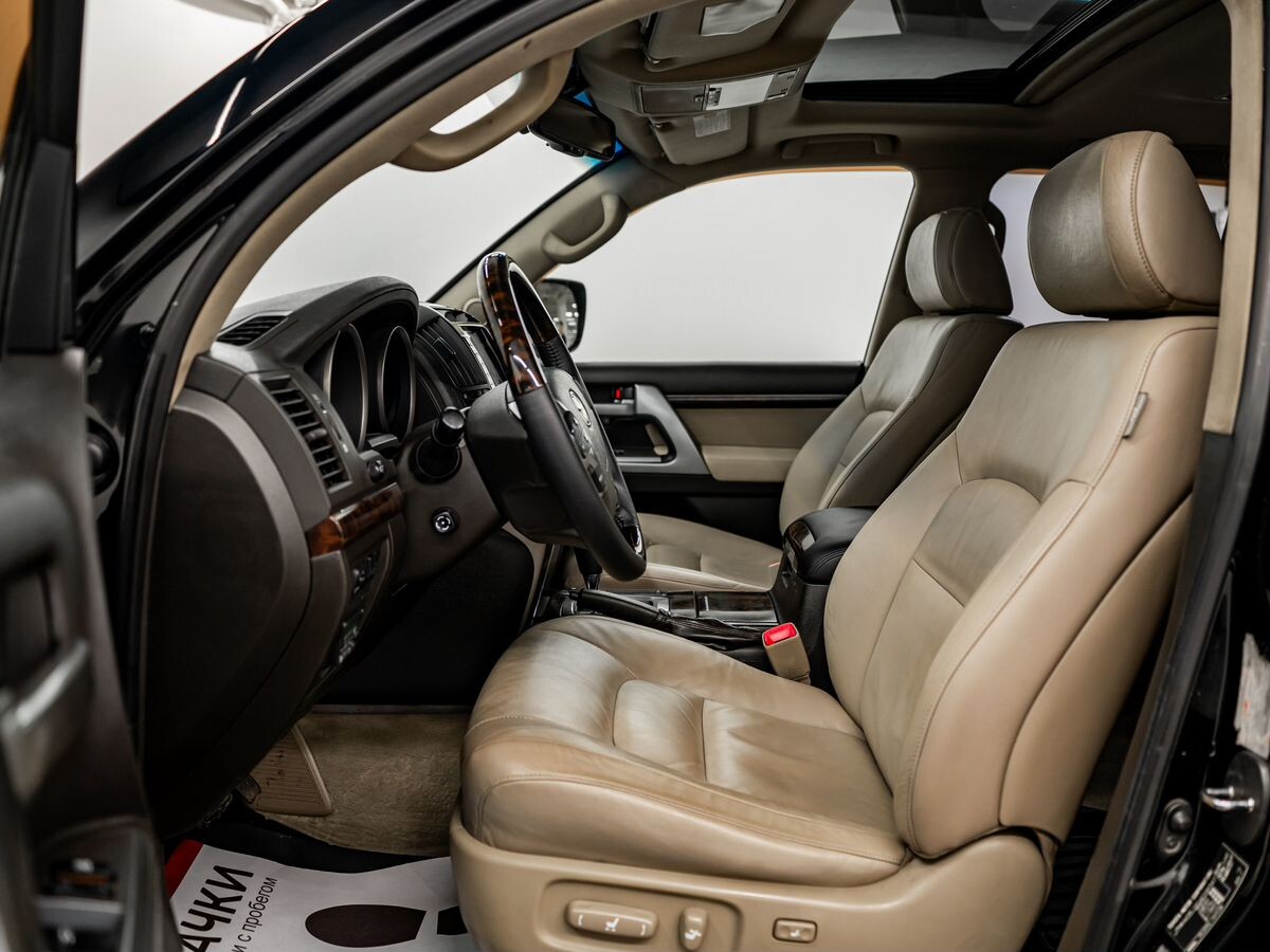Toyota Land Cruiser 2008 - фото автомобиля