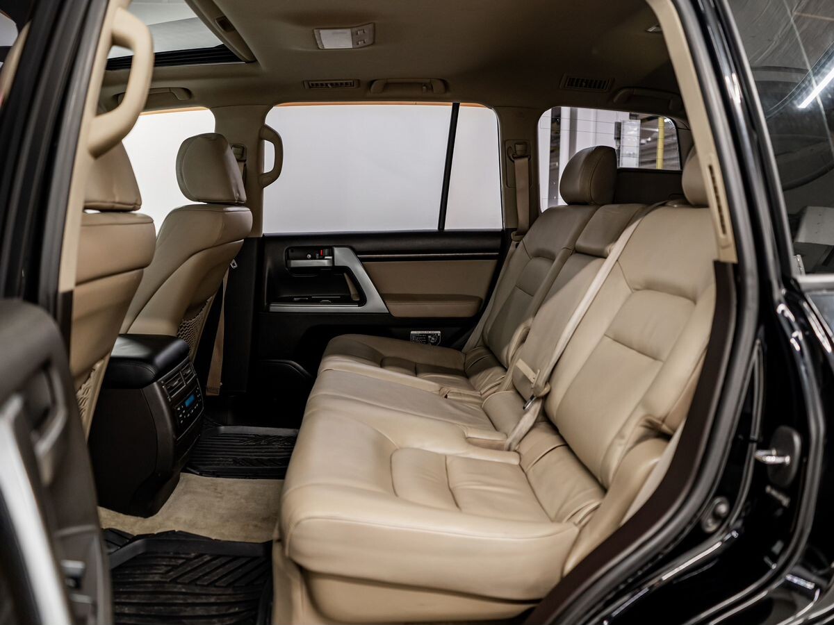 Toyota Land Cruiser 2008 - фото автомобиля