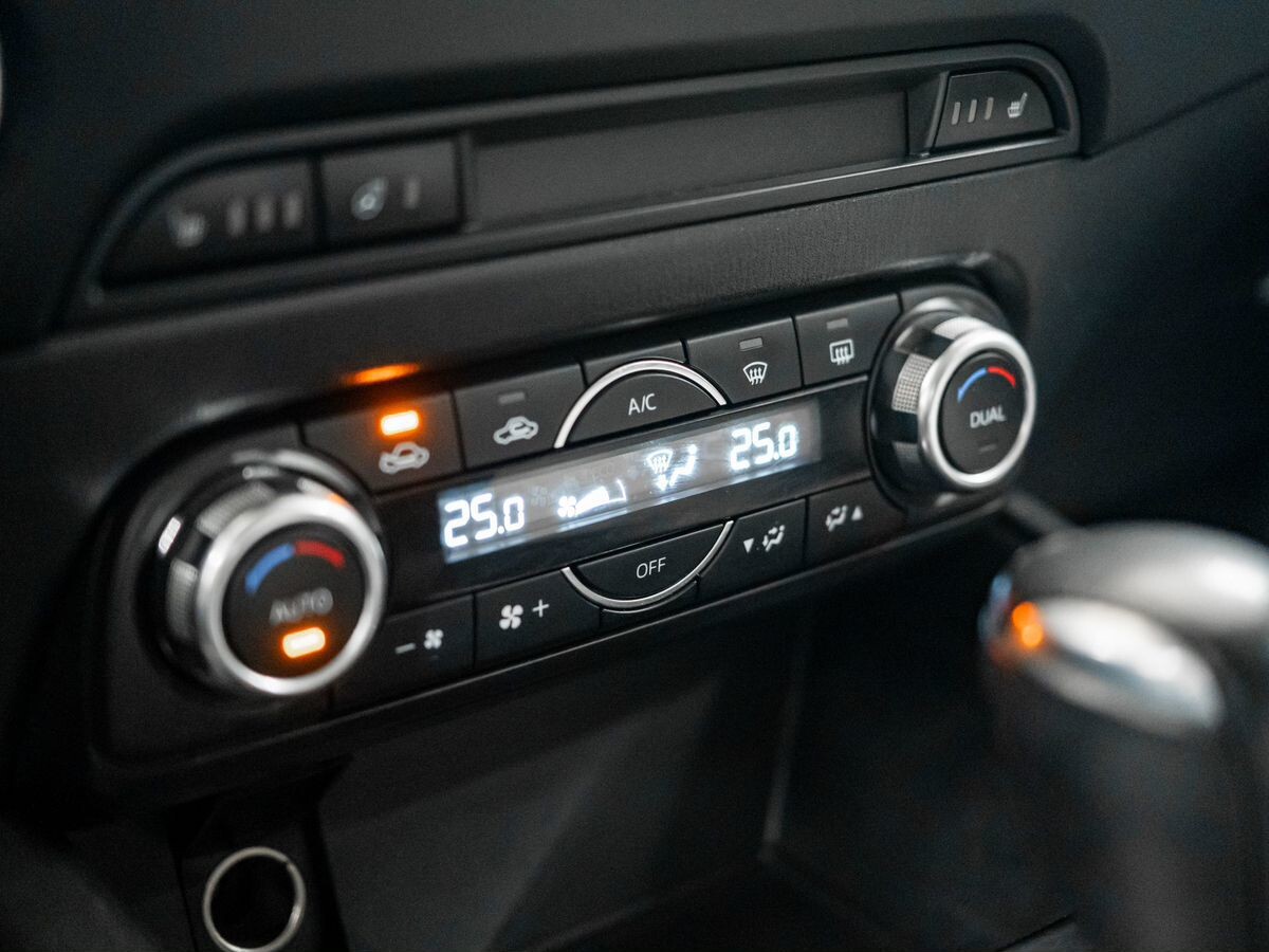 Mazda CX-5 2018 - фото автомобиля