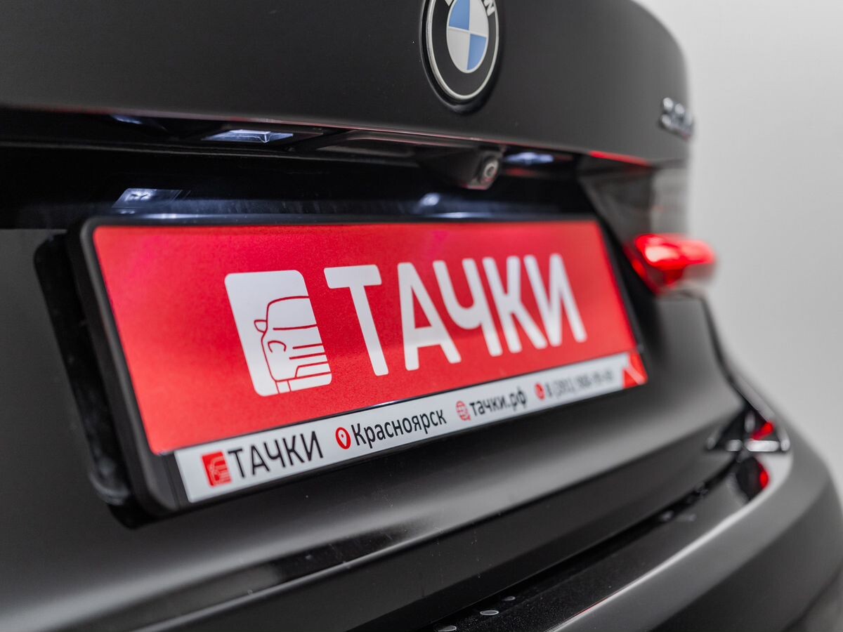 BMW 3-Series 2020 - фото автомобиля