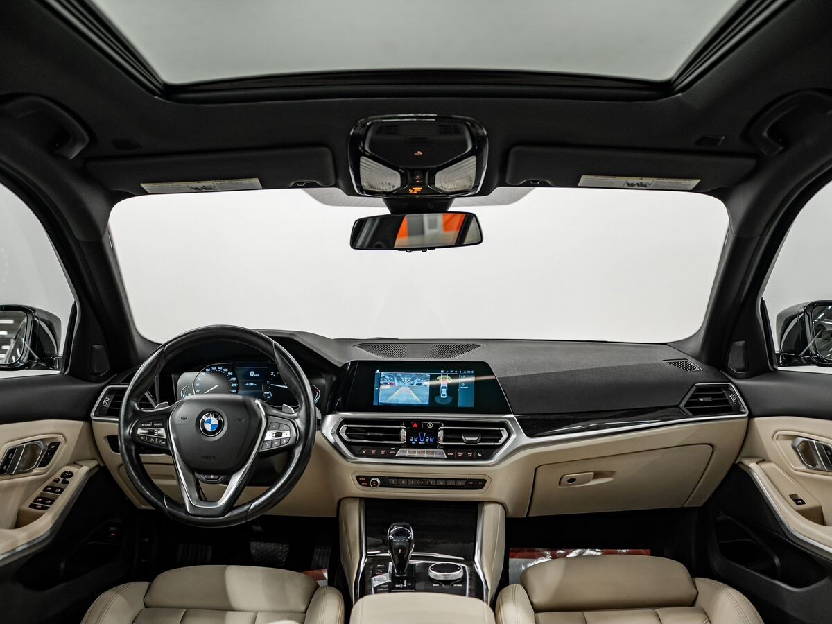 BMW 3-Series 2020 - фото автомобиля
