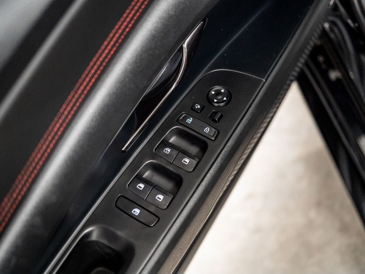Hyundai Avante 2021 - фото автомобиля