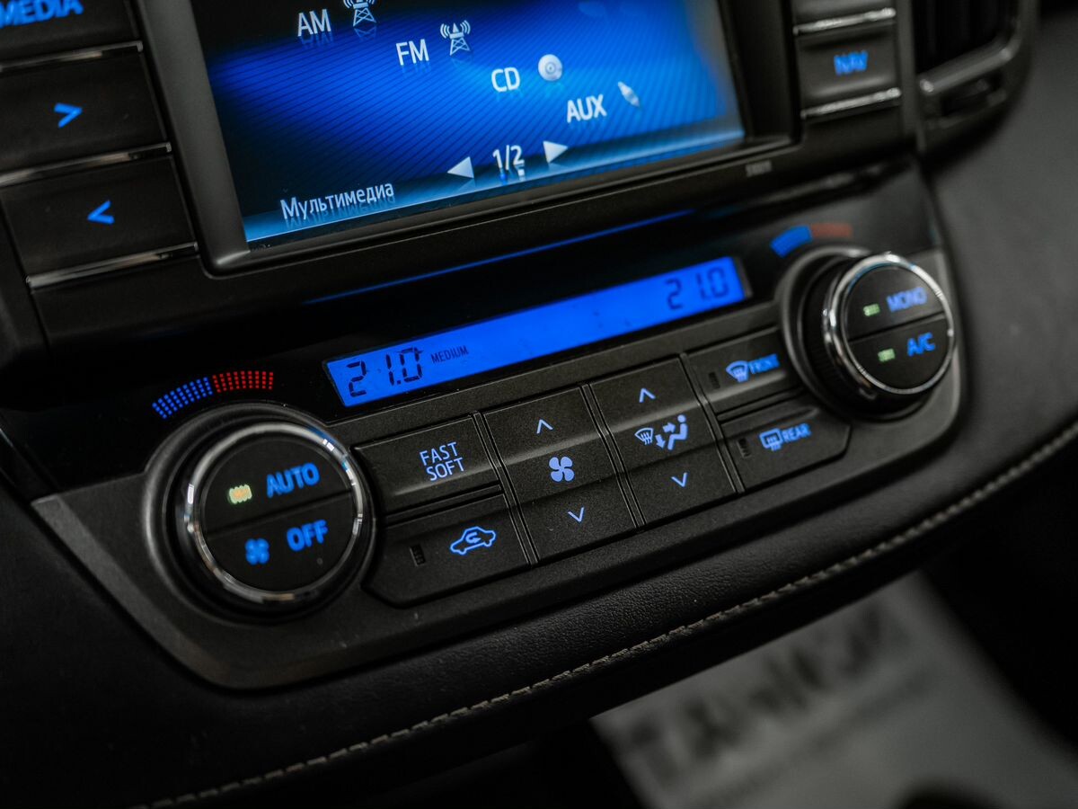 Toyota RAV4 2014 - фото автомобиля