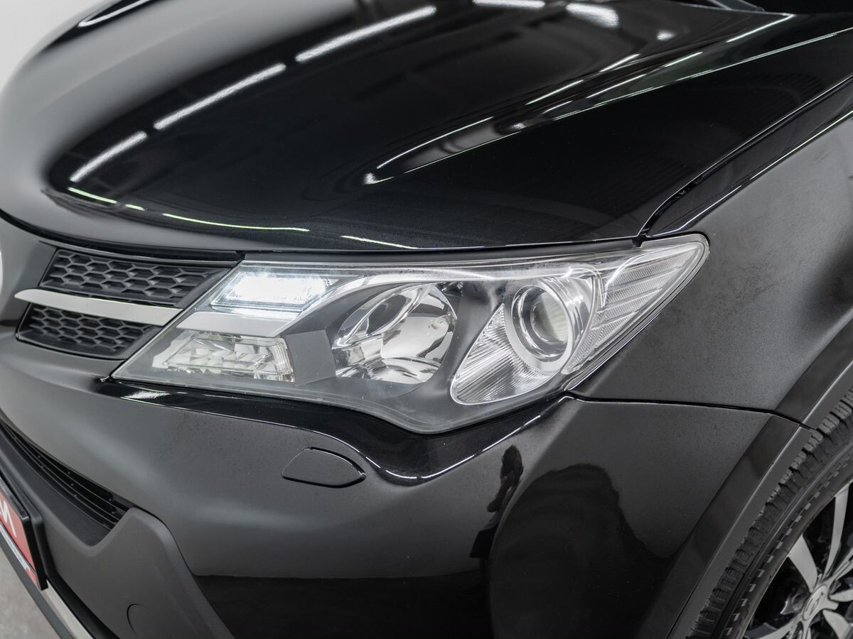 Toyota RAV4 2014 - фото автомобиля