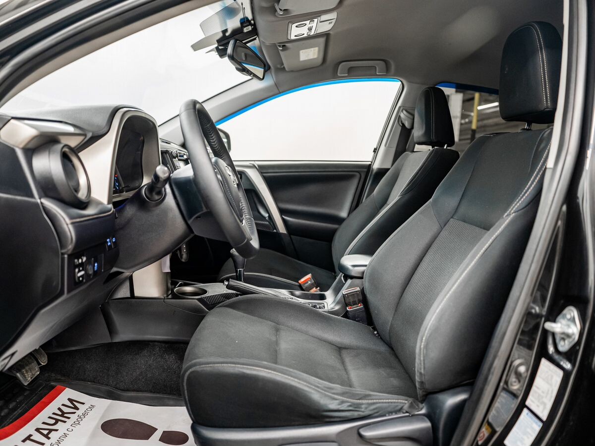 Toyota RAV4 2014 - фото автомобиля