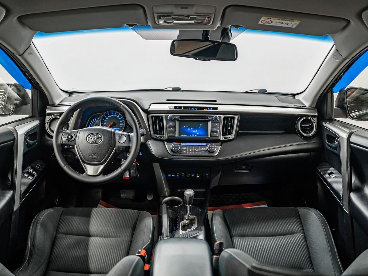 Toyota RAV4 2014 - фото автомобиля