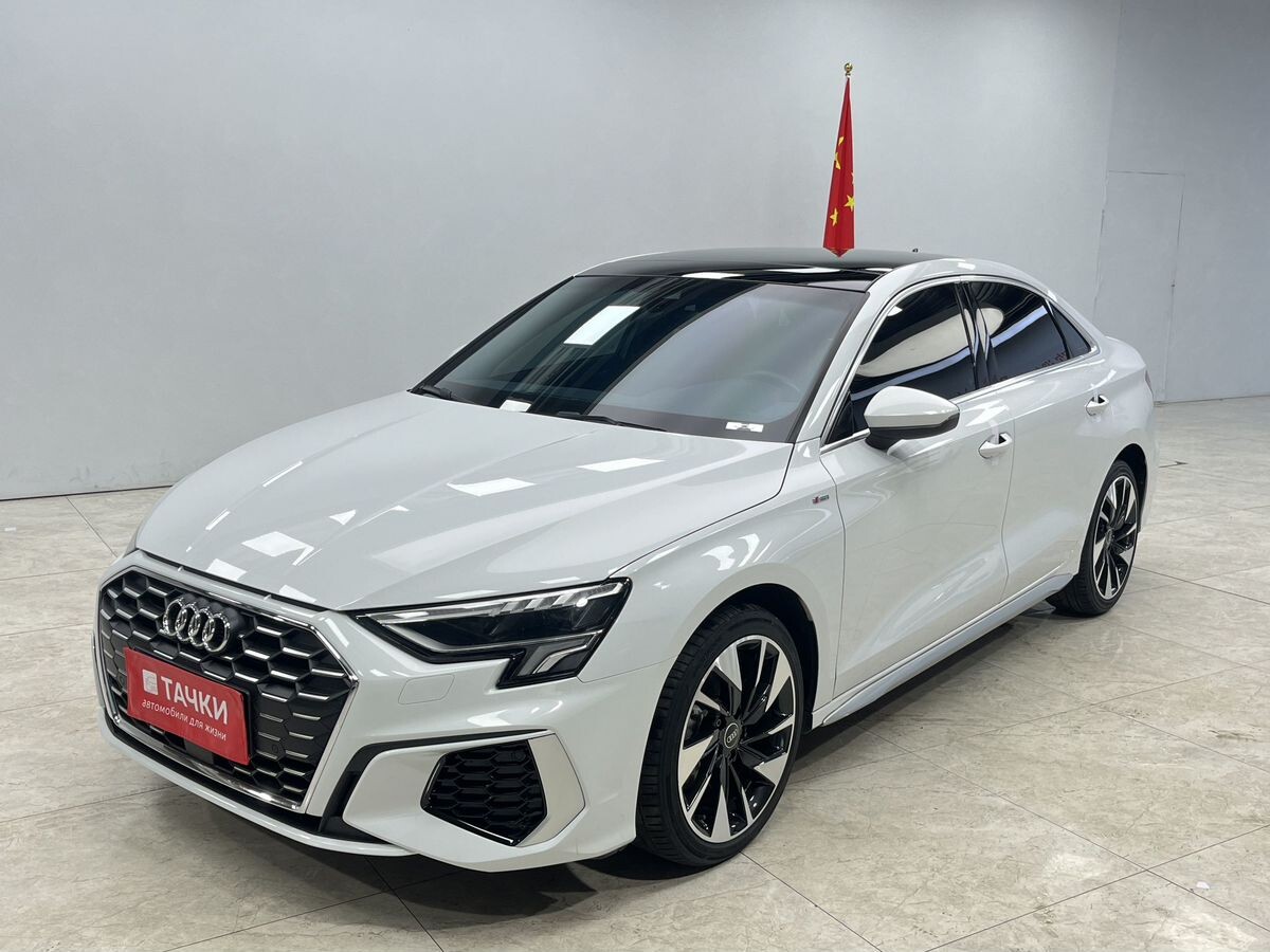 Audi A3 2022 - фото автомобиля