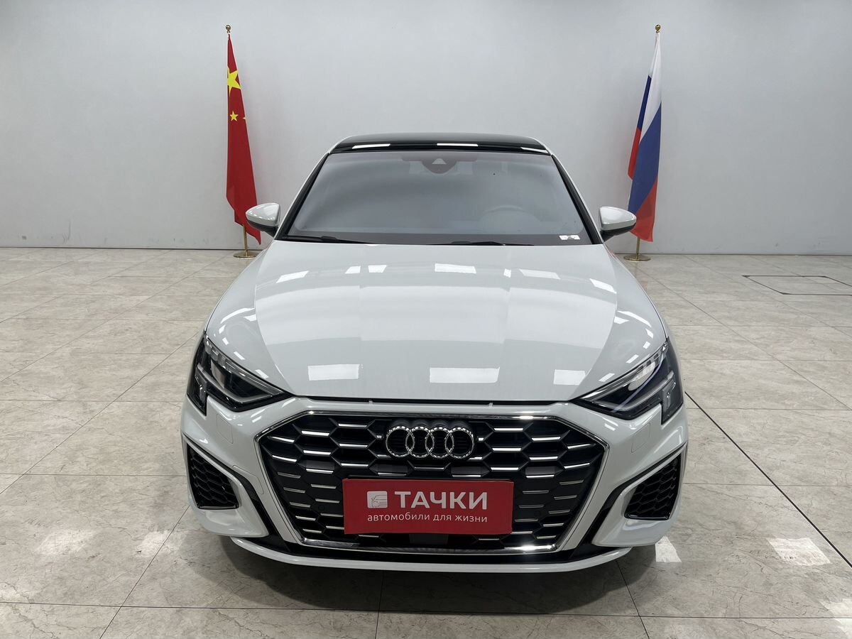 Audi A3 2022 - фото автомобиля