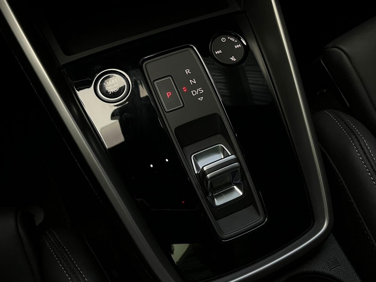 Audi A3 2022 - фото автомобиля