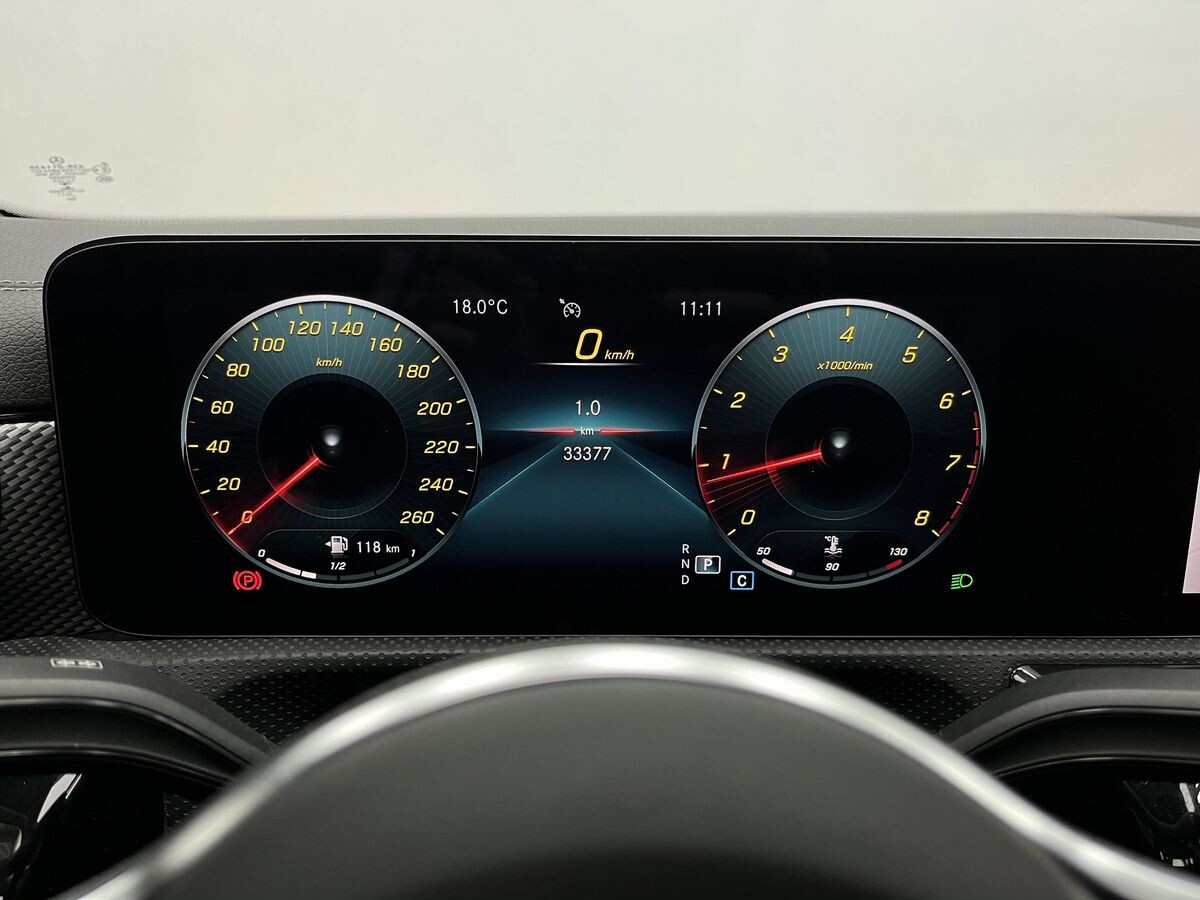 Mercedes-Benz A-Class 2022 - фото автомобиля