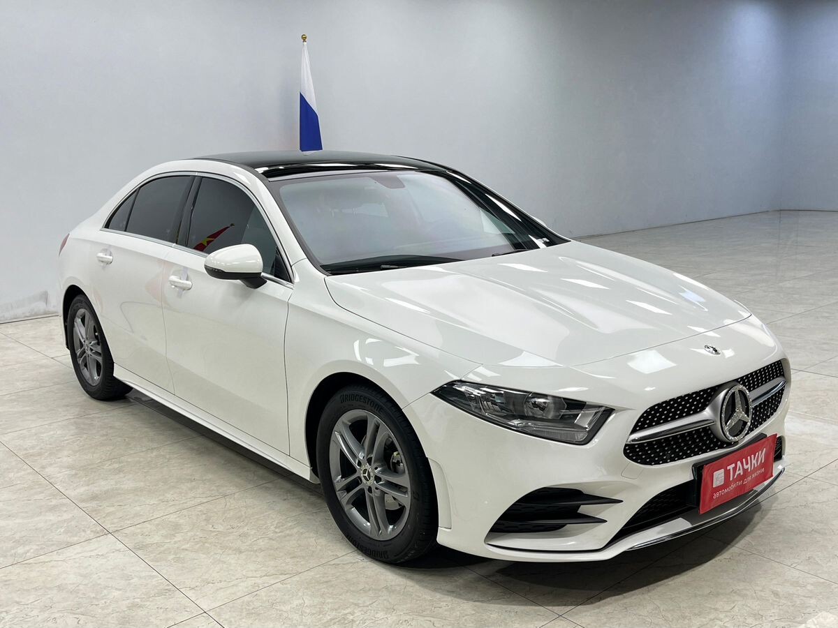 Mercedes-Benz A-Class 2022 - фото автомобиля