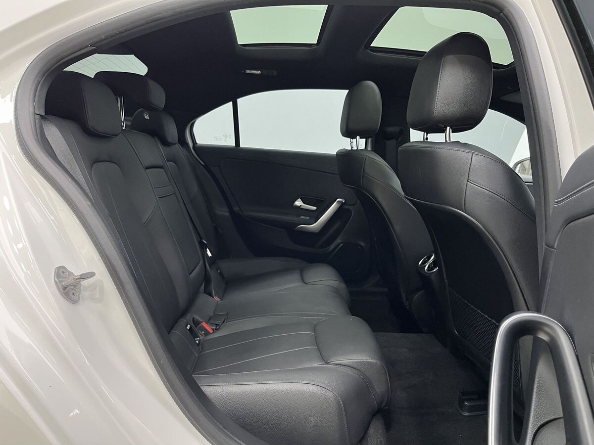 Mercedes-Benz A-Class 2022 - фото автомобиля