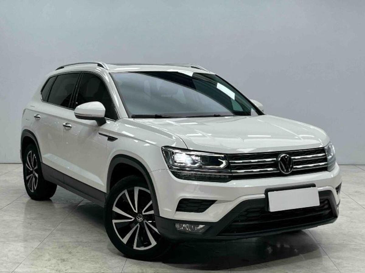 Volkswagen Tharu 2022 - фото автомобиля