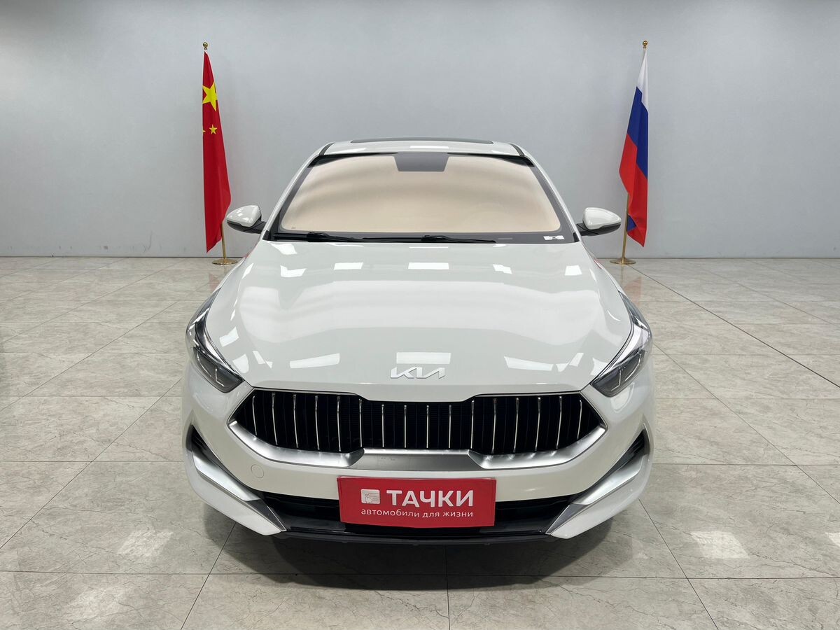 Kia K3 2022 - фото автомобиля