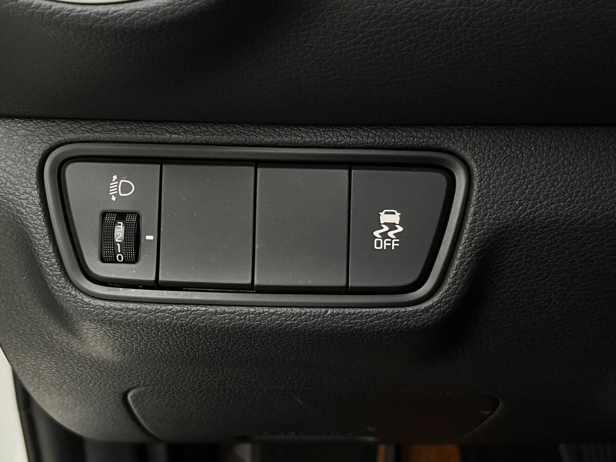 Kia K3 2022 - фото автомобиля