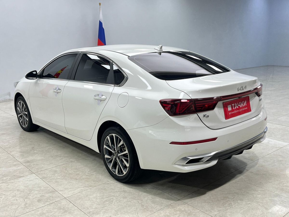 Kia K3 2022 - фото автомобиля