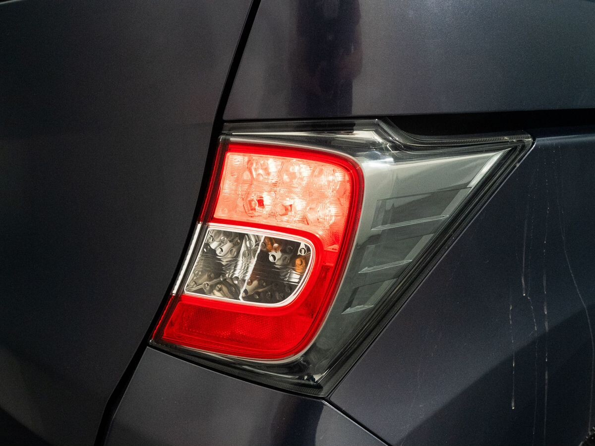 Honda Freed Spike 2015 - фото автомобиля