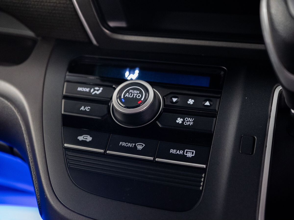 Honda Freed 2018 - фото автомобиля