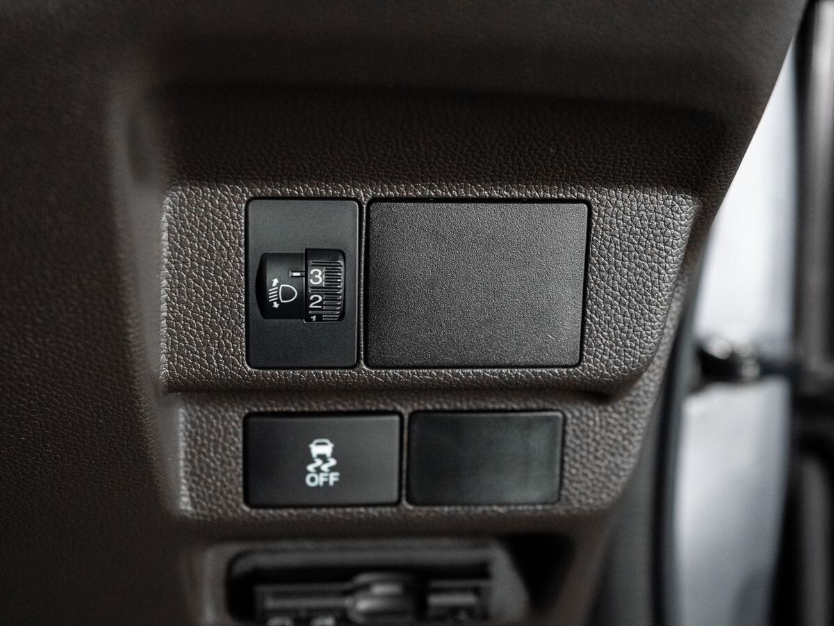 Honda Freed 2018 - фото автомобиля