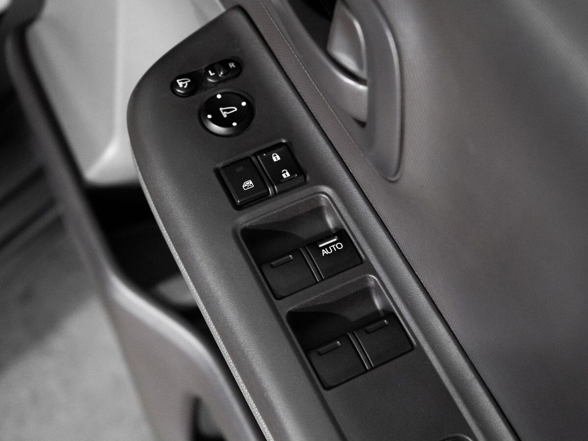 Honda Freed 2018 - фото автомобиля