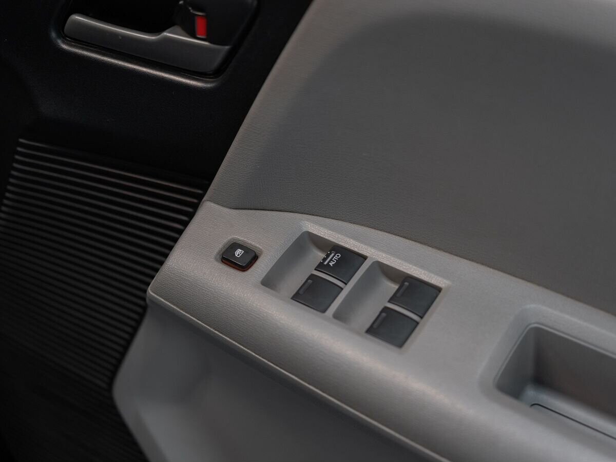 Honda Freed 2010 - фото автомобиля