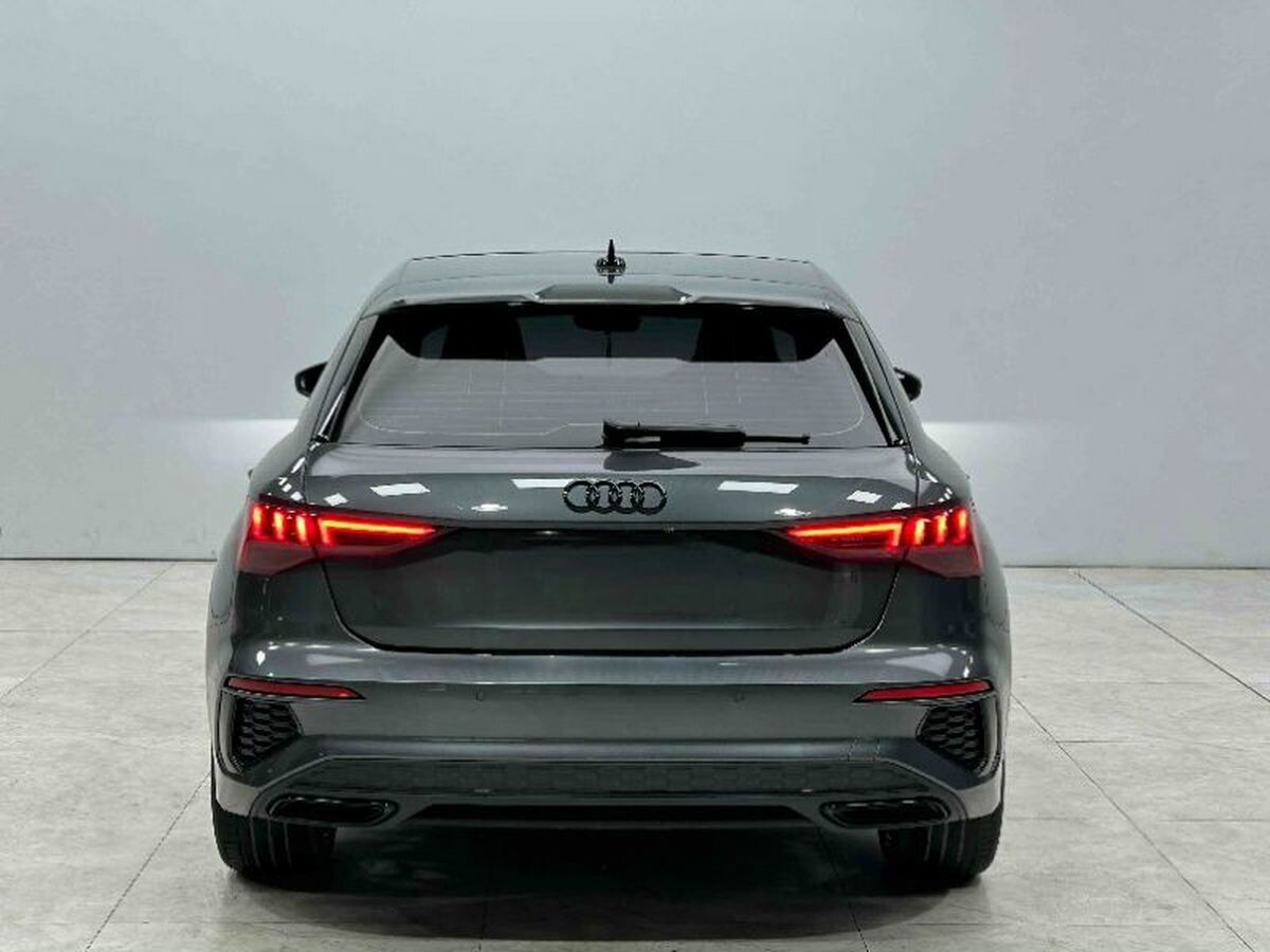 Audi A3 2022 - фото автомобиля
