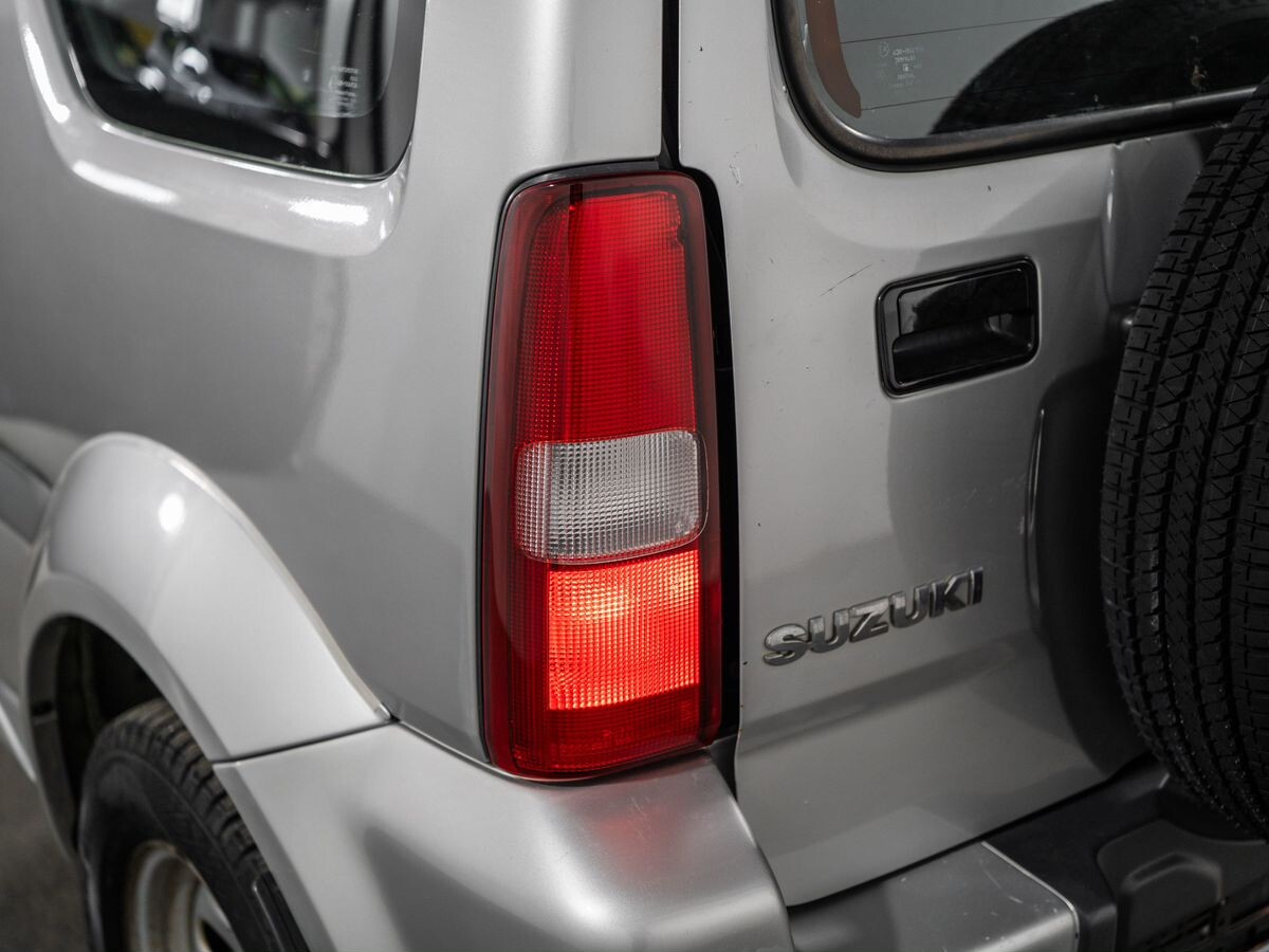Suzuki Jimny 2014 - фото автомобиля
