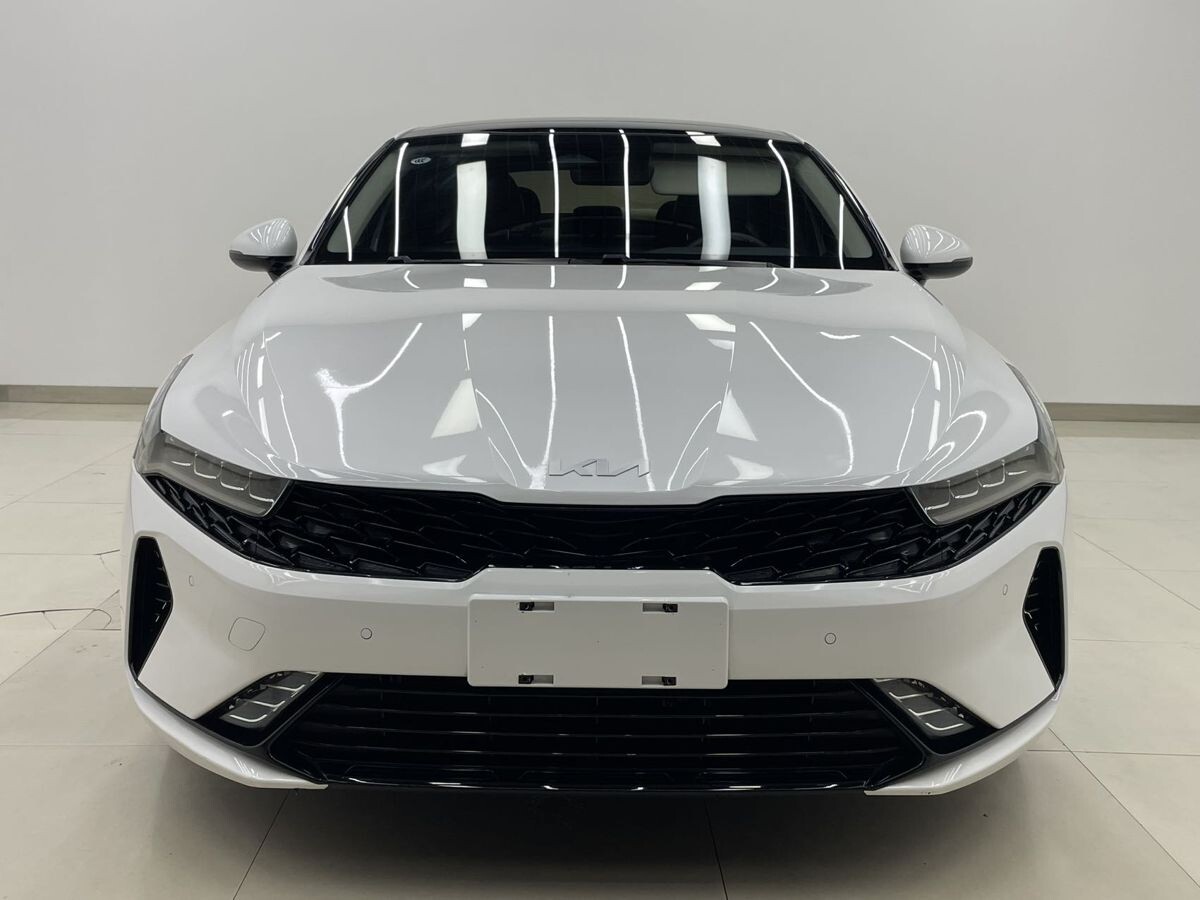Kia K5 2022 - фото автомобиля