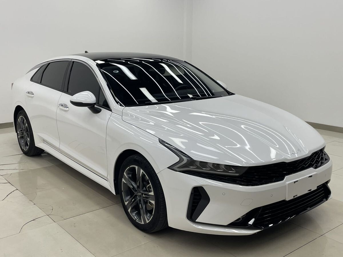 Kia K5 2022 - фото автомобиля