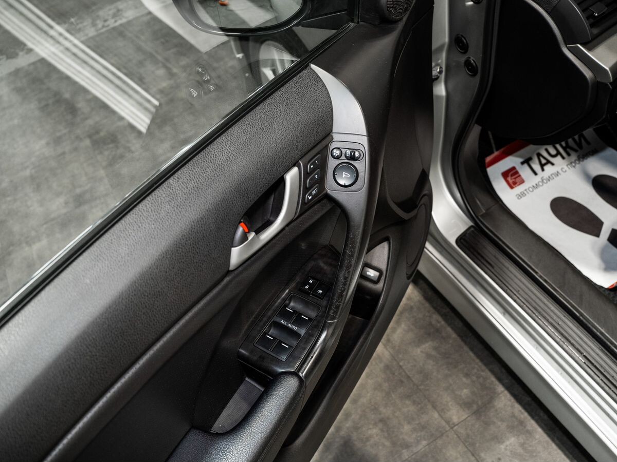 Honda Accord 2008 - фото автомобиля