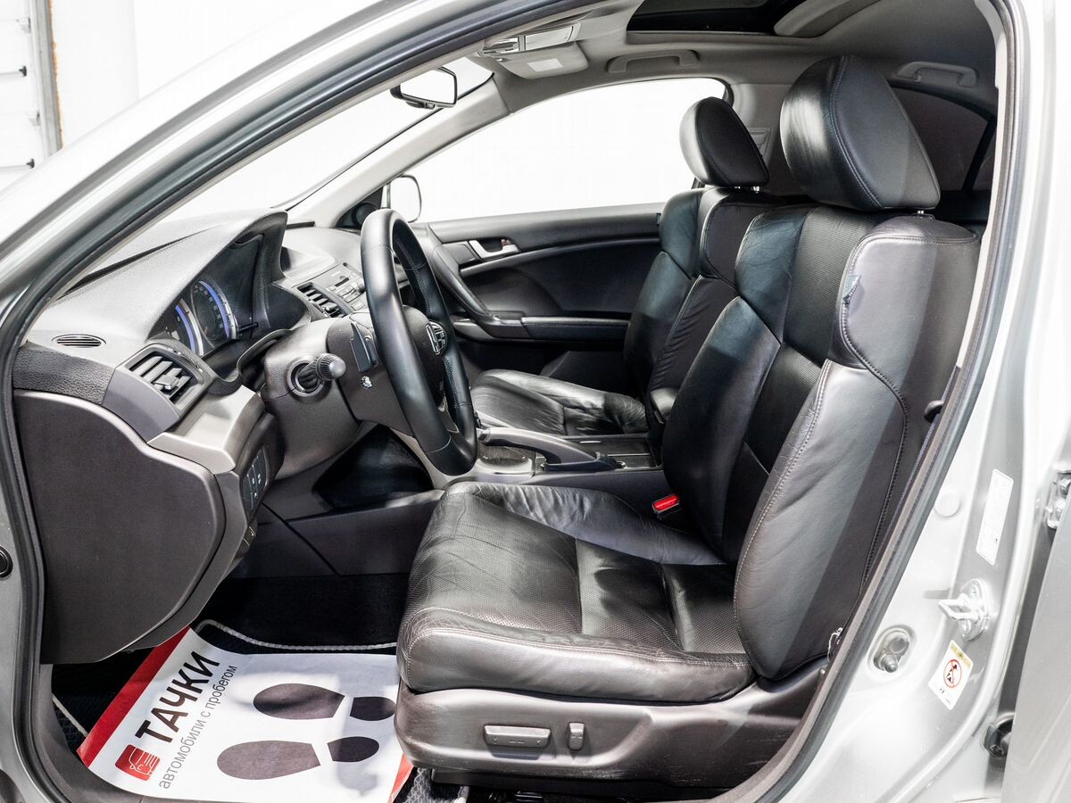 Honda Accord 2008 - фото автомобиля