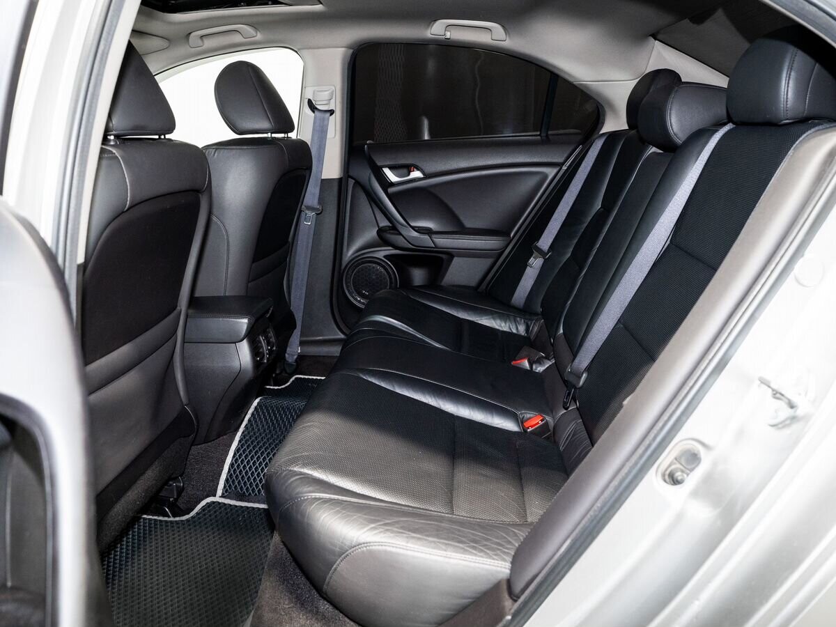 Honda Accord 2008 - фото автомобиля