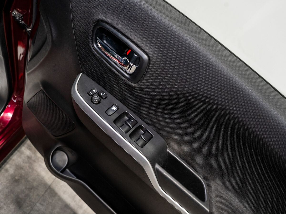 Suzuki Solio 2019 - фото автомобиля