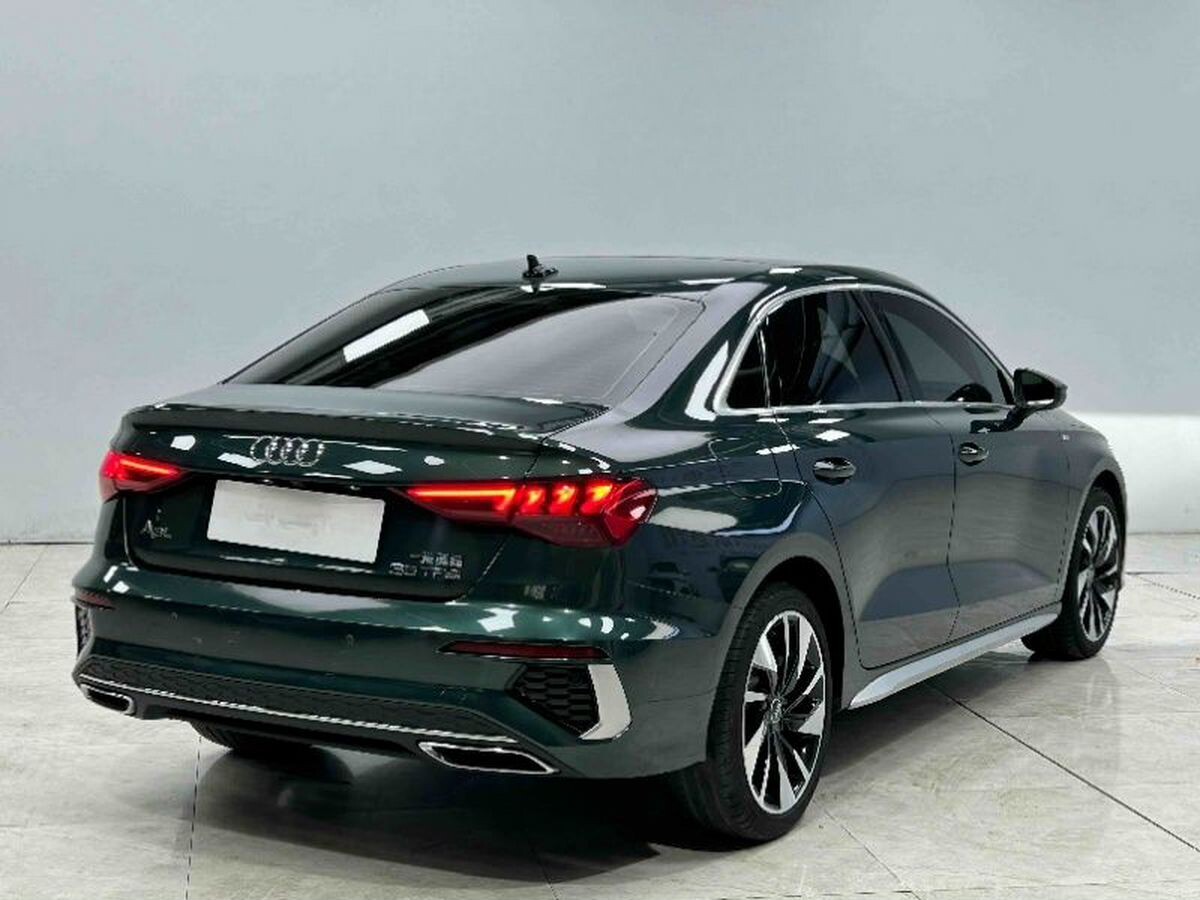 Audi A3 2023 - фото автомобиля