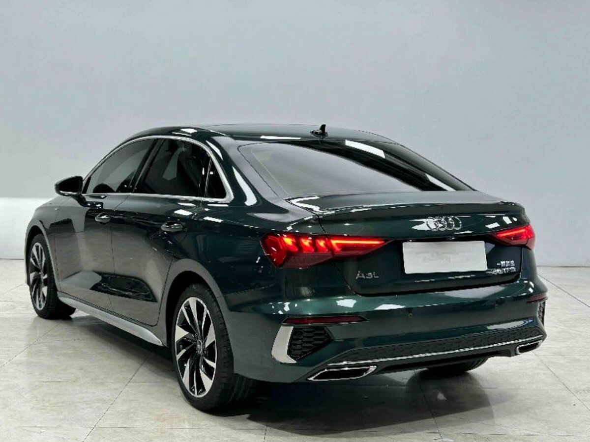 Audi A3 2023 - фото автомобиля