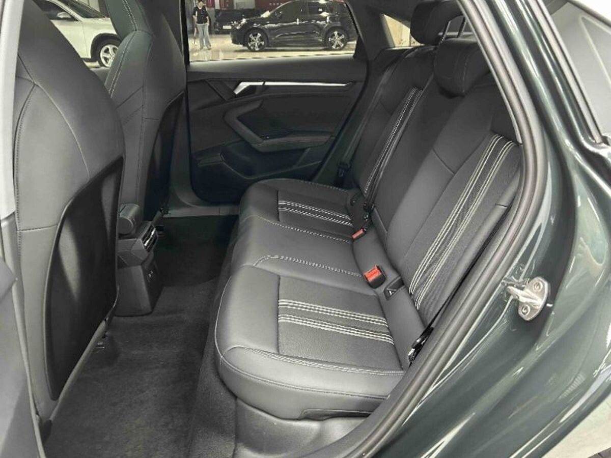 Audi A3 2023 - фото автомобиля