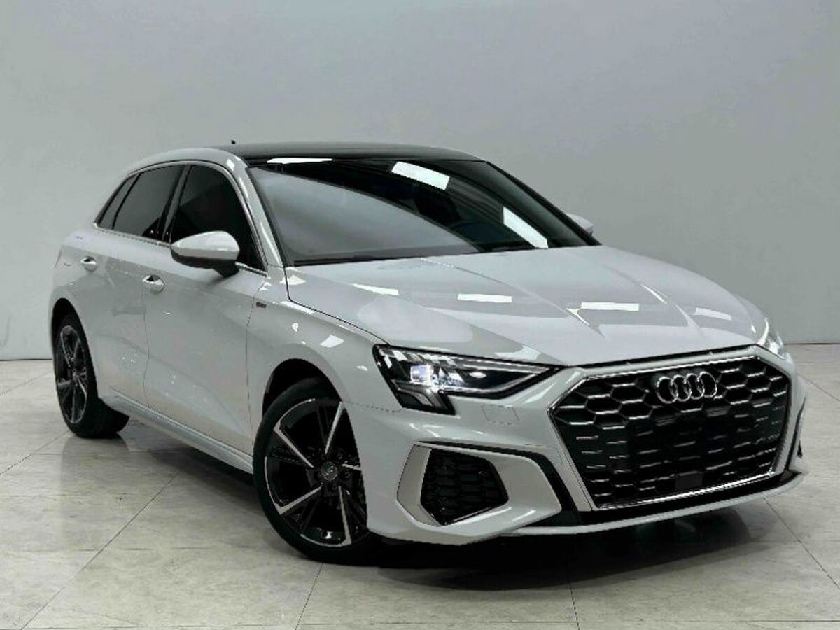 Audi A3 2021 - фото автомобиля