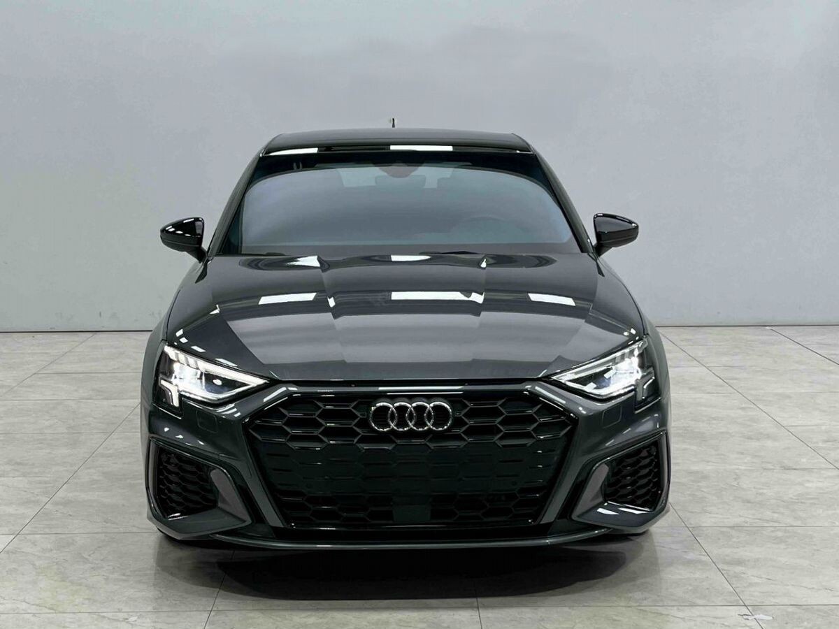 Audi A3 2022 - фото автомобиля