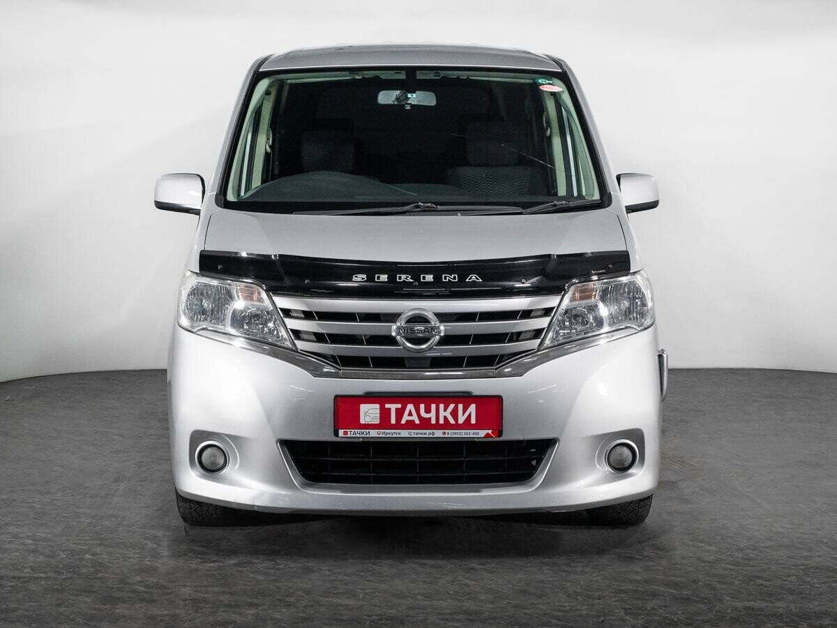 Nissan Serena 2012 - фото автомобиля
