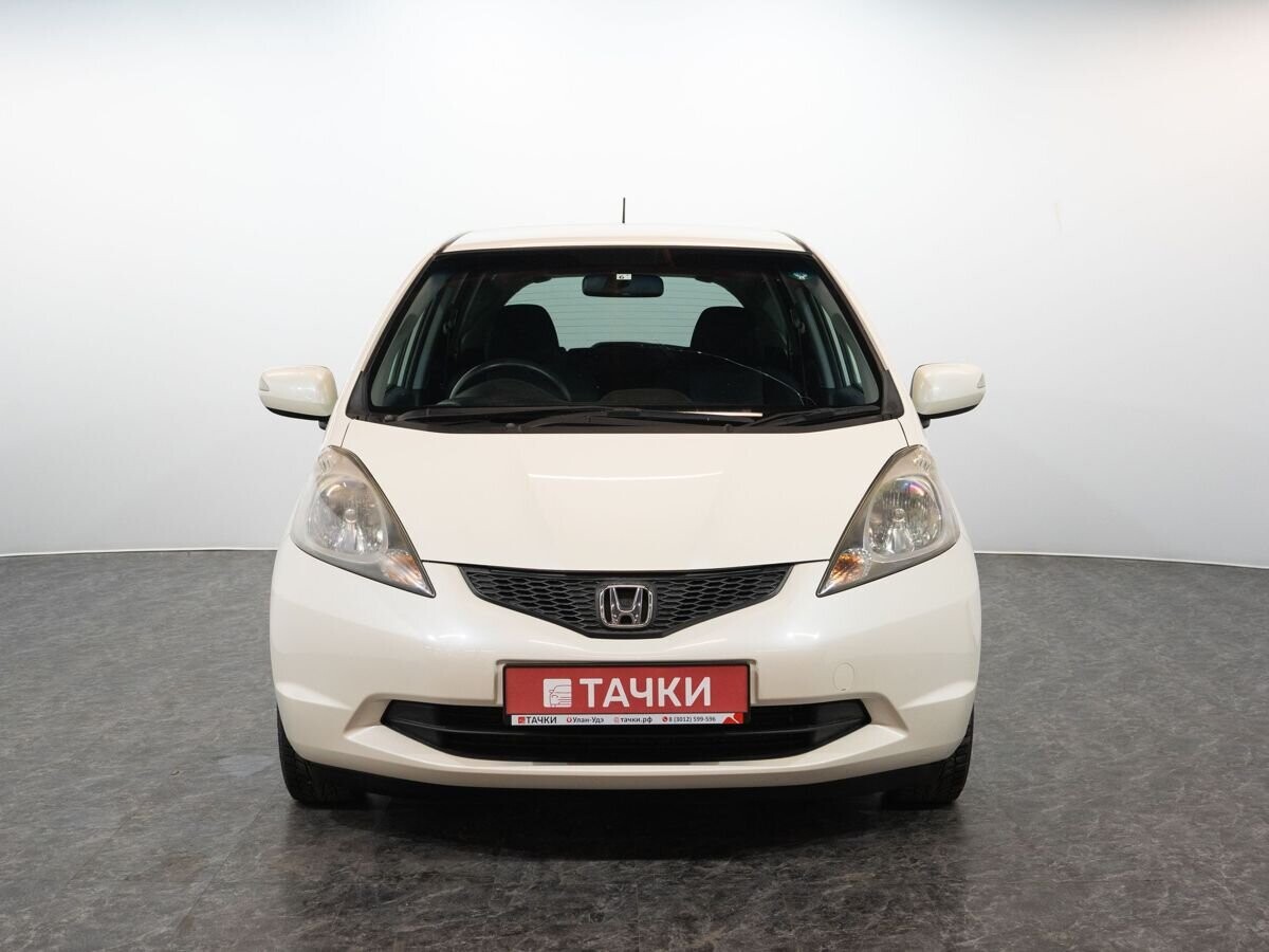 Honda Fit 2008 - фото автомобиля