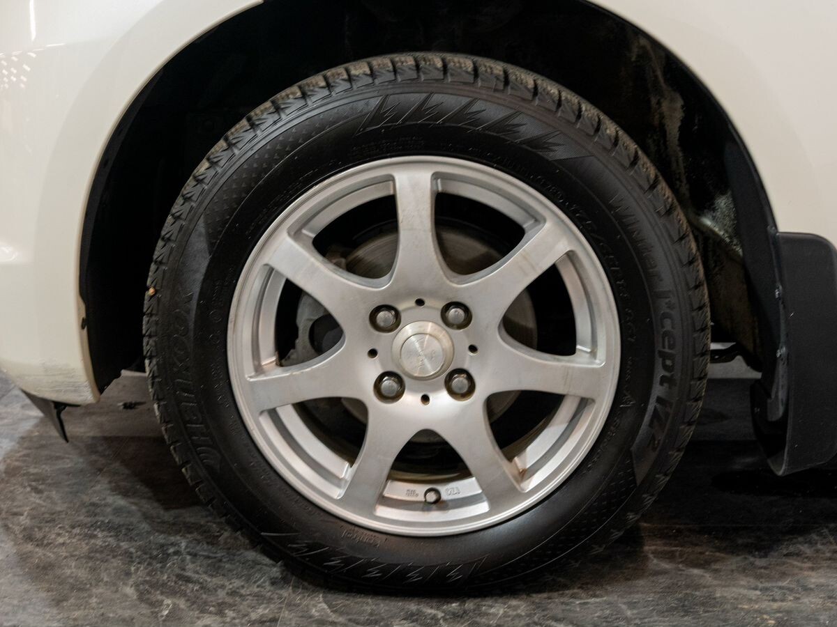 Honda Fit 2008 - фото автомобиля