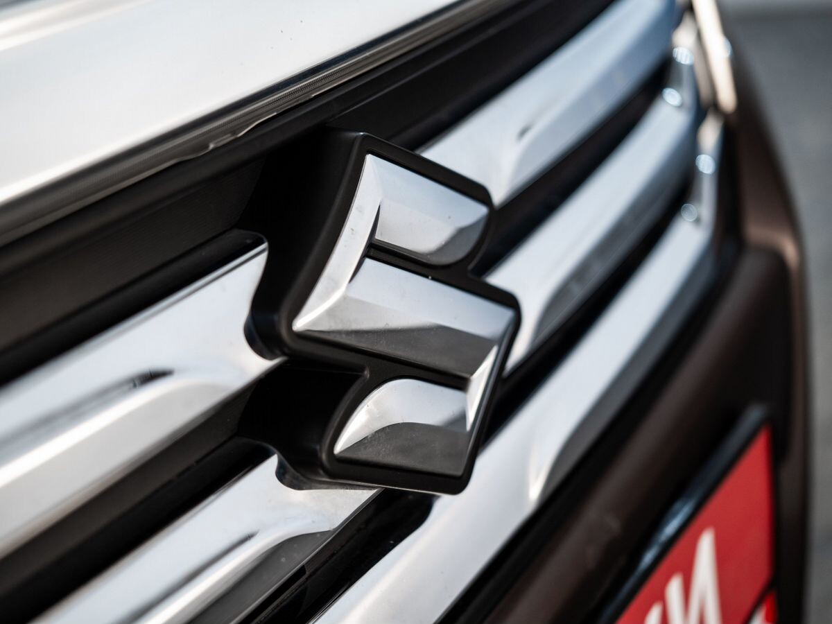 Suzuki Solio 2019 - фото автомобиля