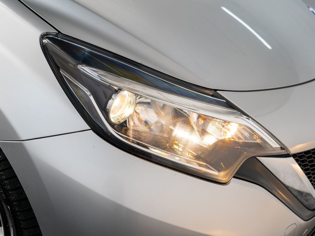 Nissan Note 2019 - фото автомобиля