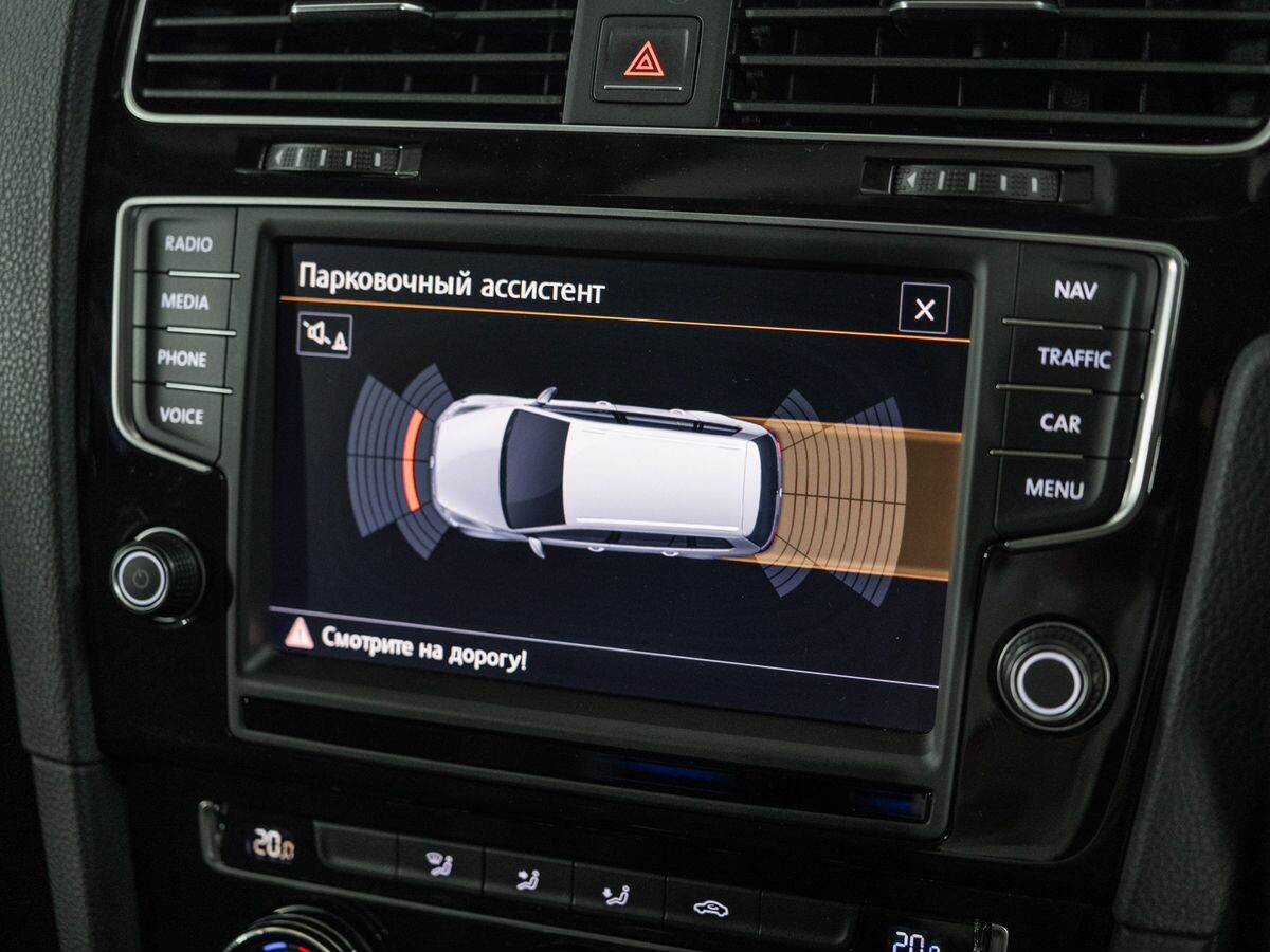 Volkswagen Golf 2014 - фото автомобиля