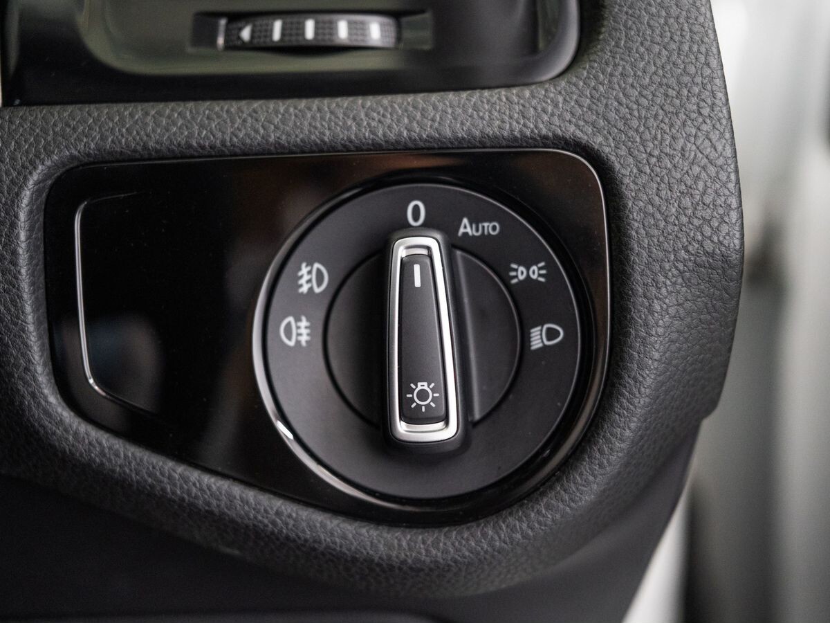 Volkswagen Golf 2014 - фото автомобиля