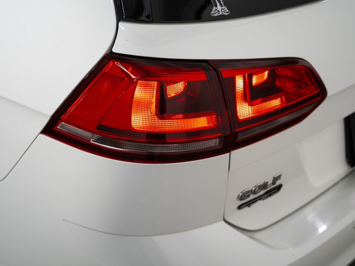Volkswagen Golf 2014 - фото автомобиля