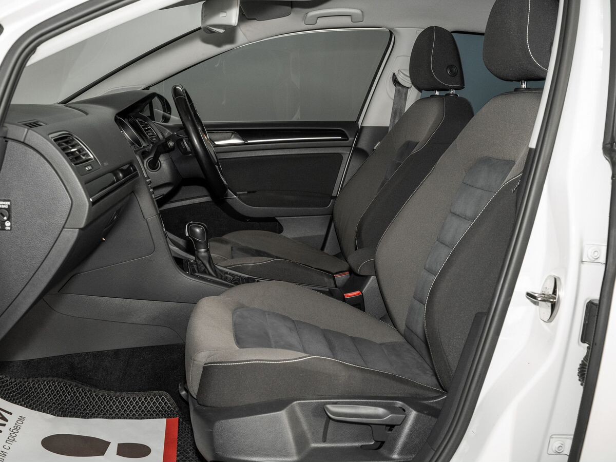 Volkswagen Golf 2014 - фото автомобиля
