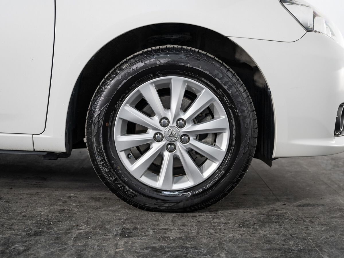 Toyota Allion 2011 - фото автомобиля
