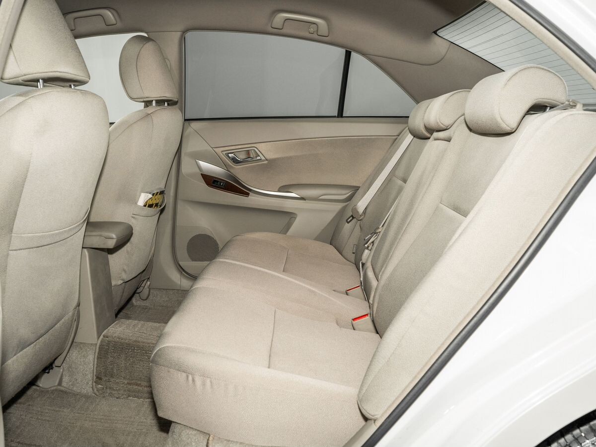 Toyota Allion 2011 - фото автомобиля